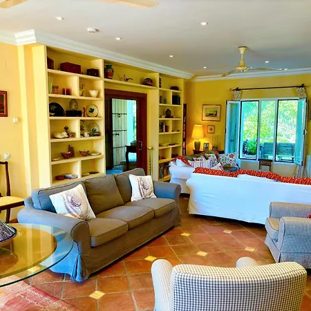 Holiday home Maridadi *